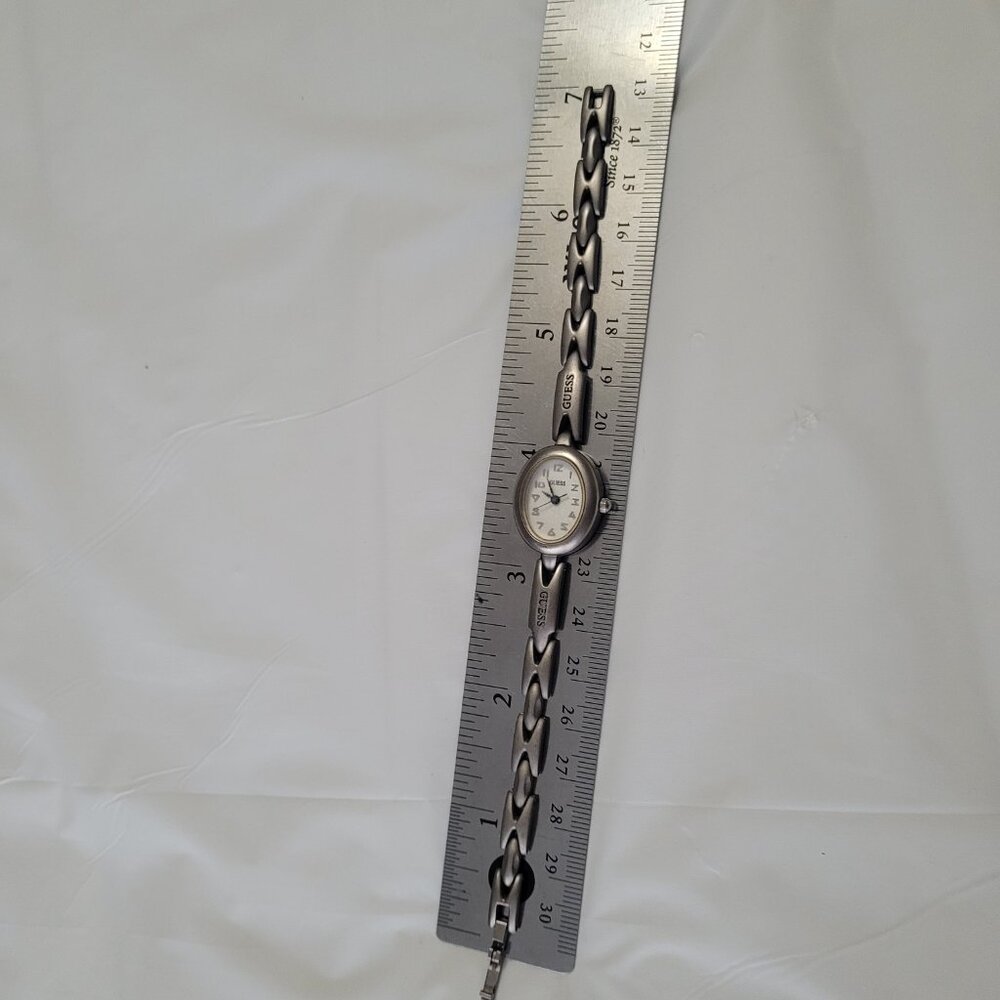 Vintage Guess Silver Ladies Watch 1996 - Picture 7 of 12